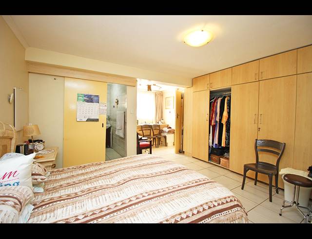 4 BEDROOM HOUSE FOR SALE IN CYRILDENE